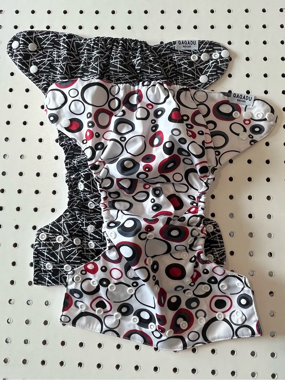 Qaqadu Baby Reusable Cloth Diaper Cover - White with Black & Red Circles